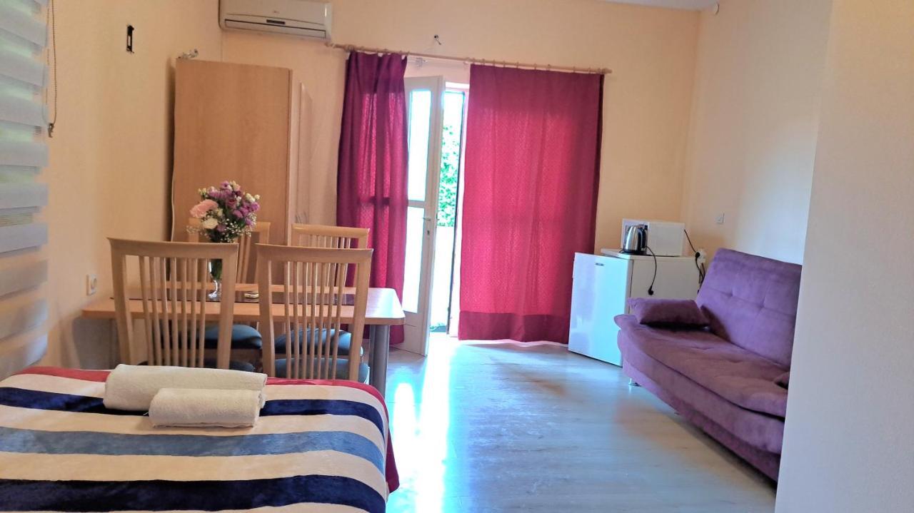 Sobe Apartmani Svitlana Sukošan Extérieur photo